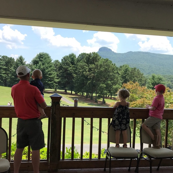 Meet your Posher, Beth - Picture 1 of 1